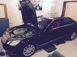 MERCEDES E350 2012